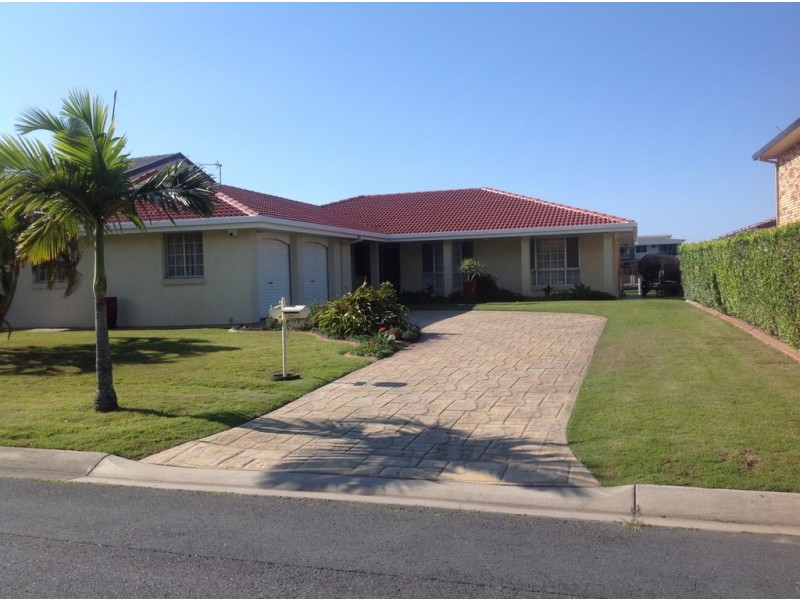 23 Namatjira Court, Broadbeach Waters QLD 4218