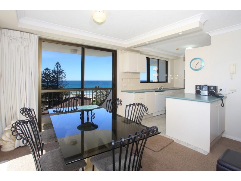 26/4 ‘Ocean Royale” Britannia Avenue, Broadbeach QLD 4218