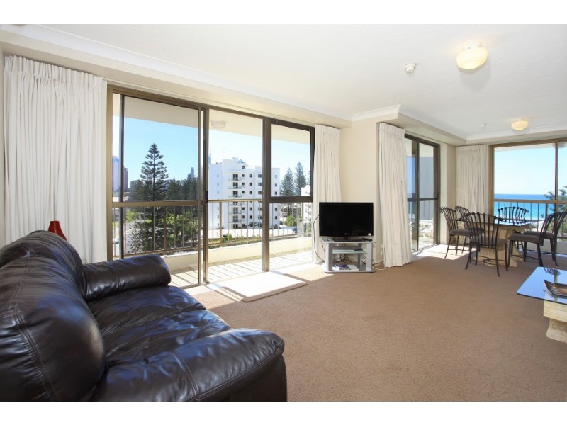 26/4 ‘Ocean Royale” Britannia Avenue, Broadbeach QLD 4218