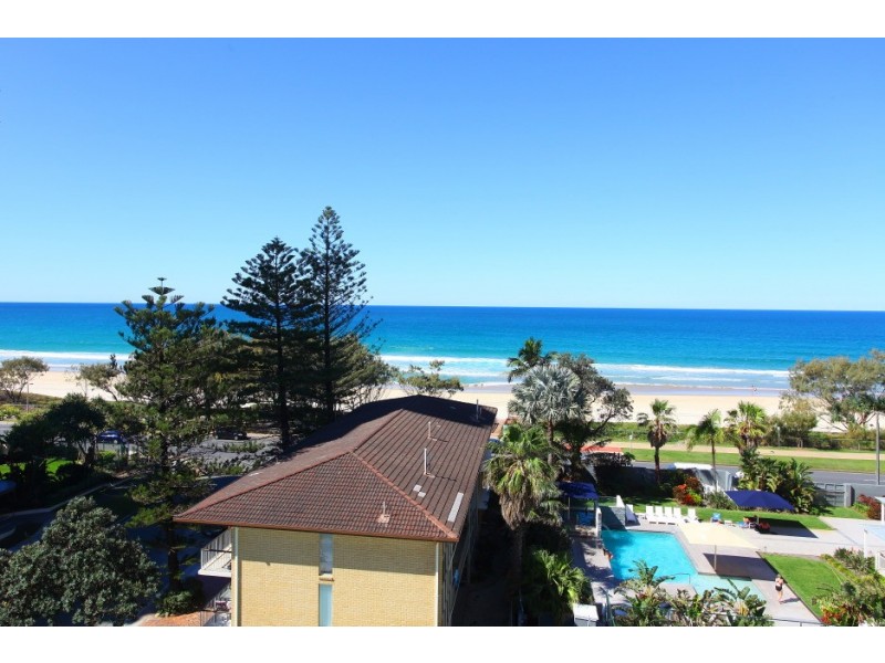 26/4 ‘Ocean Royale” Britannia Avenue, Broadbeach QLD 4218