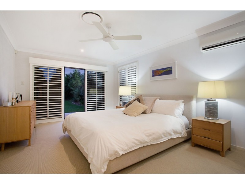 12 Yacht Street, Southport QLD 4215