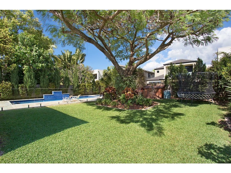 12 Yacht Street, Southport QLD 4215