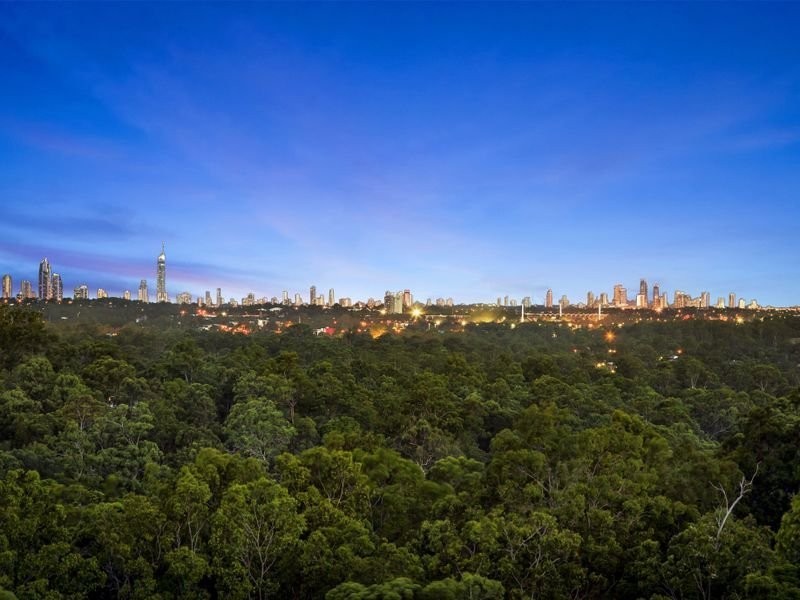 219 Crane Crescent, Nerang QLD 4211