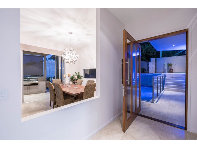 20 Panorama Drive, Currumbin QLD 4223