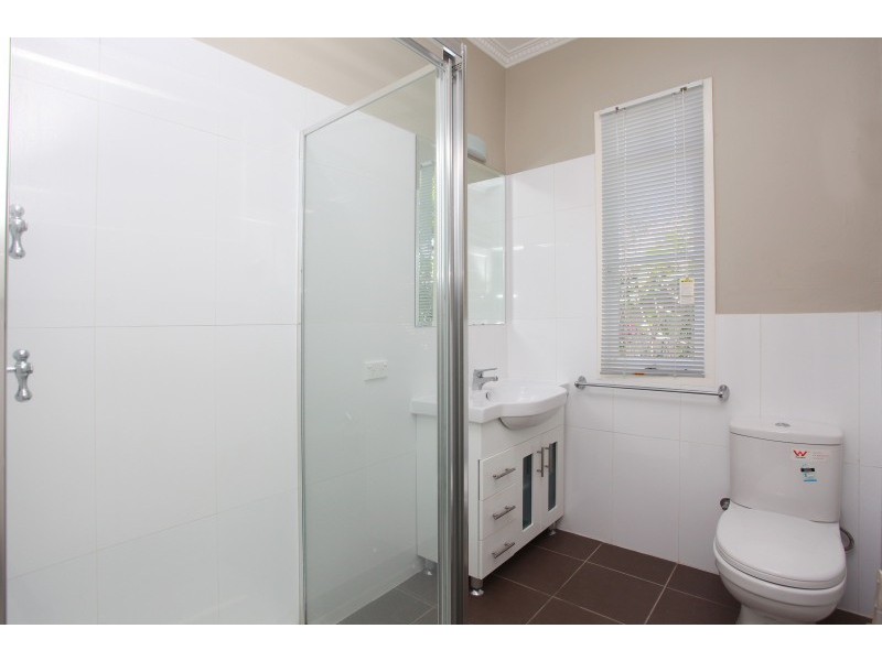 52 Bauer Street, Southport QLD 4215