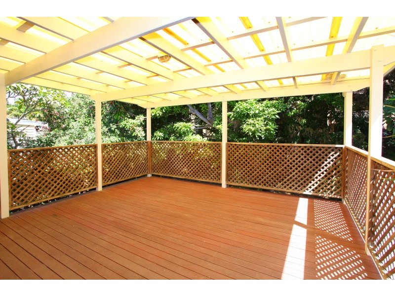 52 Bauer Street, Southport QLD 4215