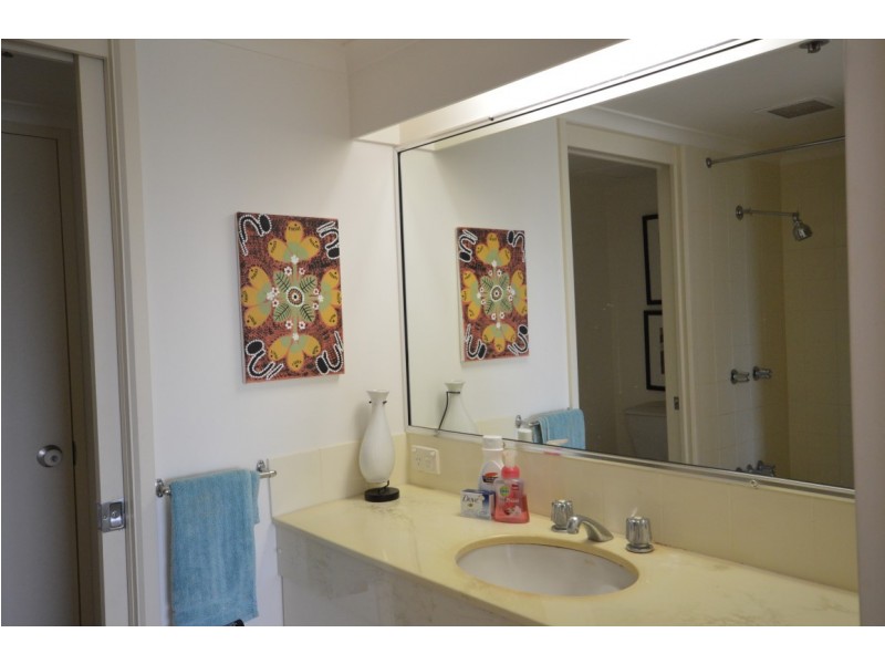 45/2 ‘Atlantis East’ Admiralty Drive, Paradise Waters QLD 4217