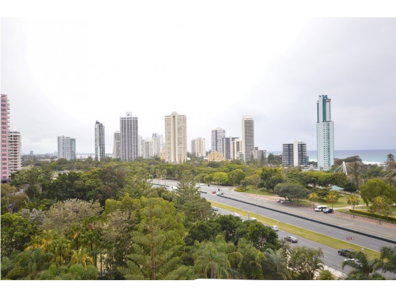 45/2 ‘Atlantis East’ Admiralty Drive, Paradise Waters QLD 4217