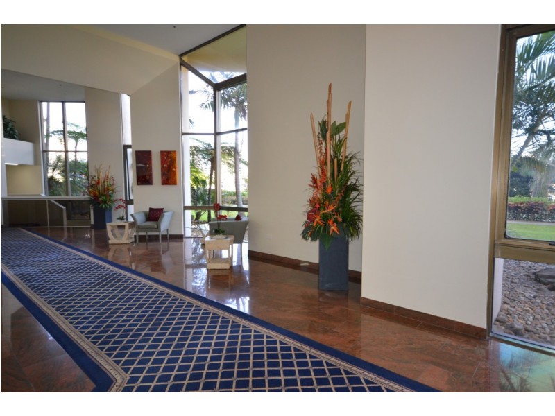 45/2 ‘Atlantis East’ Admiralty Drive, Paradise Waters QLD 4217