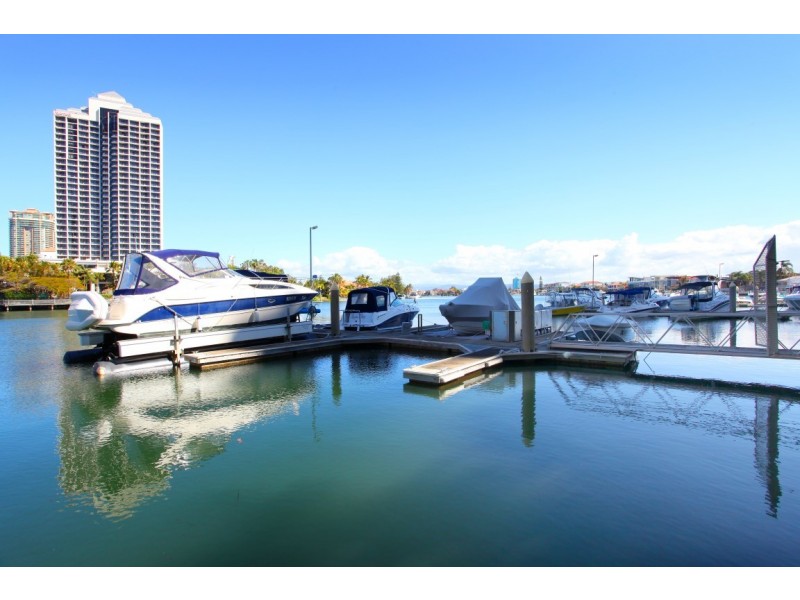 45/2 ‘Atlantis East’ Admiralty Drive, Paradise Waters QLD 4217
