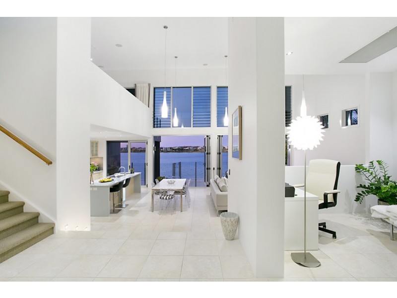 140 Sir Bruce Small Boulevard, Benowa Waters QLD 4217