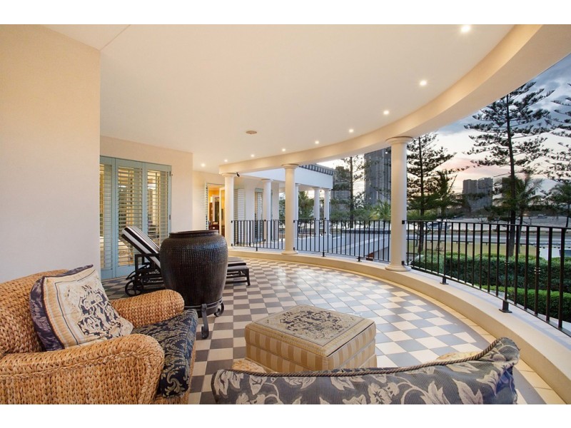 55-57 Rankin Parade, Main Beach QLD 4217