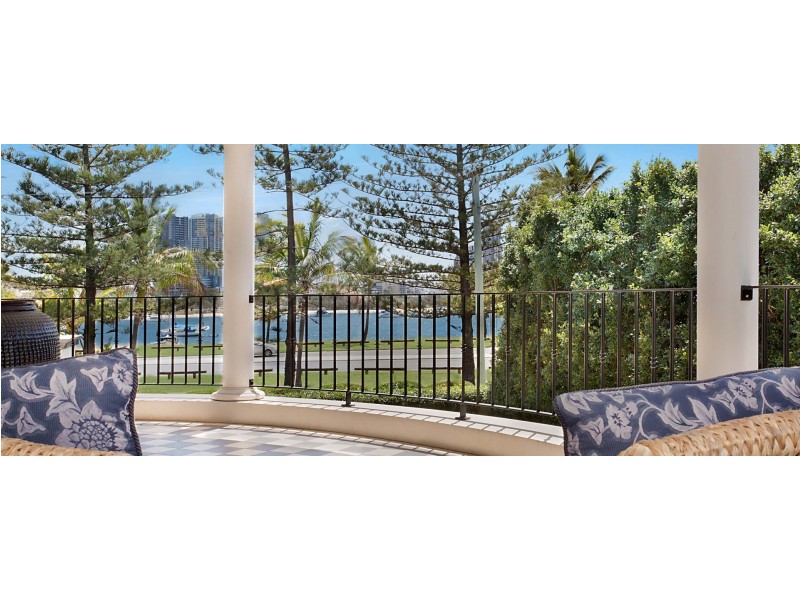 55-57 Rankin Parade, Main Beach QLD 4217