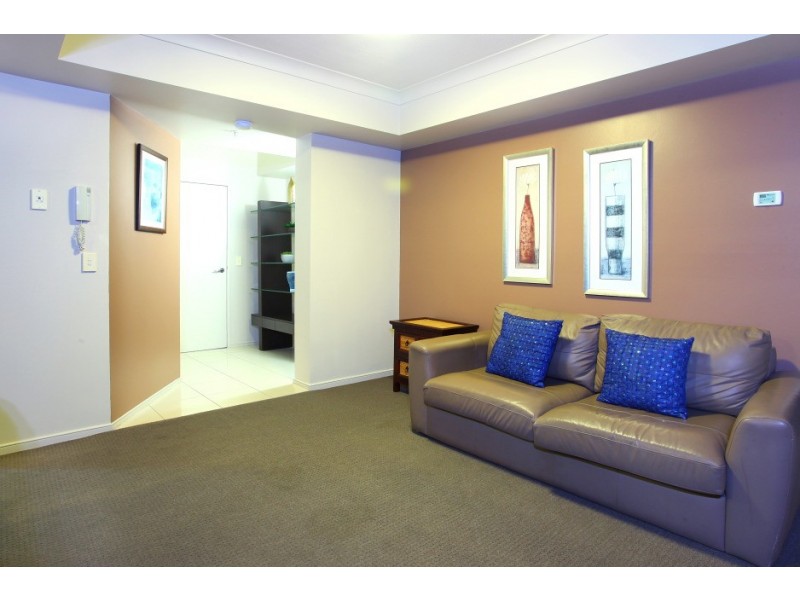 3312/23 ‘Chevron Renaissance’ Ferny Avenue, Surfers Paradise QLD 4217