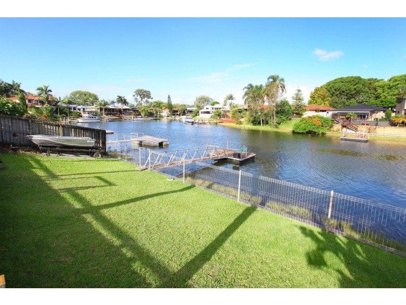 131 Witt Avenue, Carrara QLD 4211