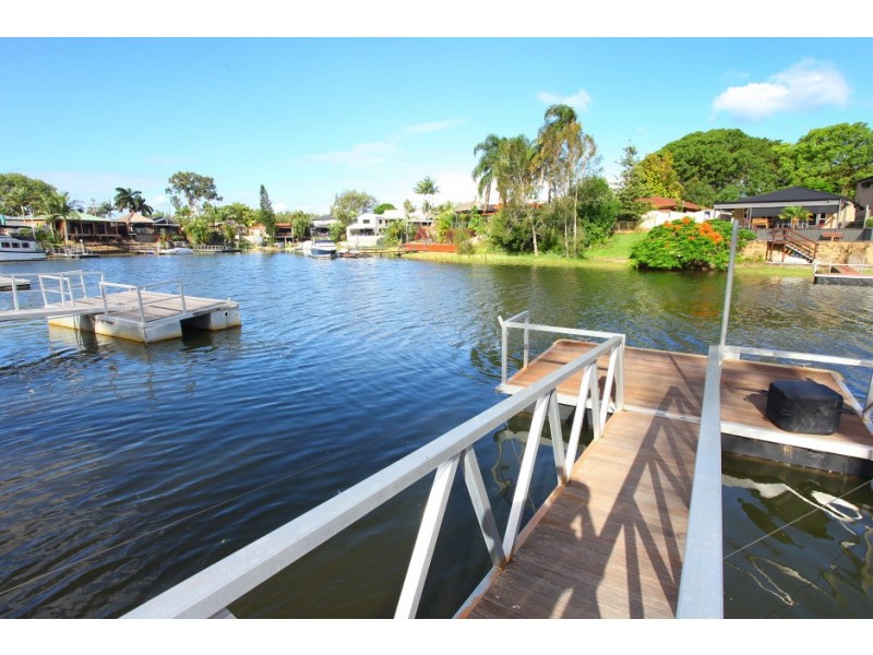 131 Witt Avenue, Carrara QLD 4211