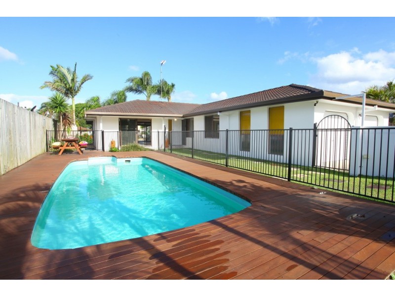 131 Witt Avenue, Carrara QLD 4211