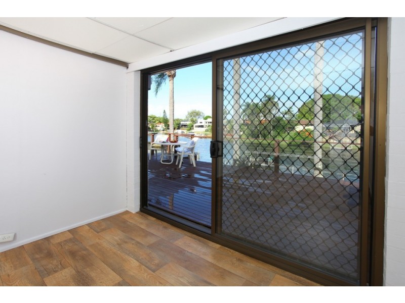 131 Witt Avenue, Carrara QLD 4211