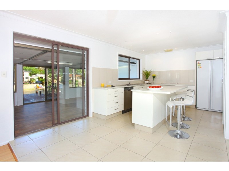 131 Witt Avenue, Carrara QLD 4211