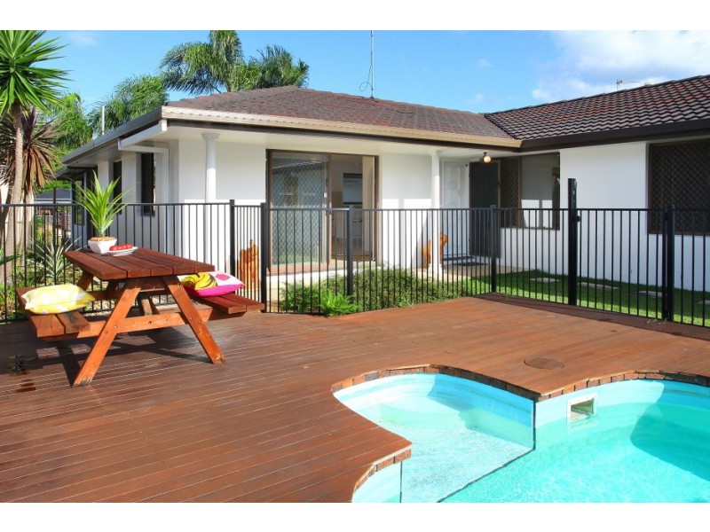 131 Witt Avenue, Carrara QLD 4211