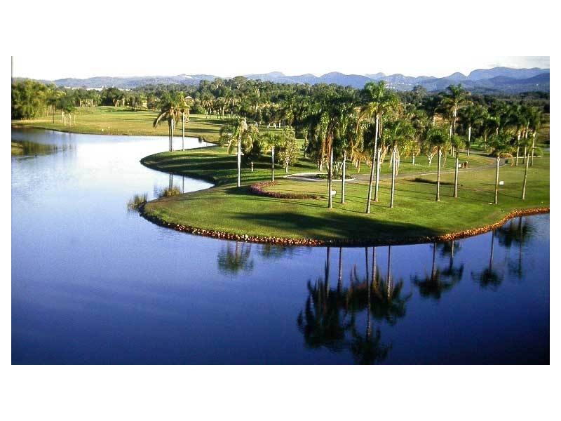 5/117 ‘Lake Hills’ Palm Medows Drive, Carrara QLD 4211