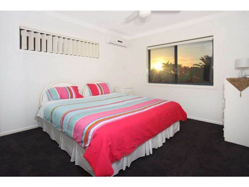 5/117 ‘Lake Hills’ Palm Medows Drive, Carrara QLD 4211