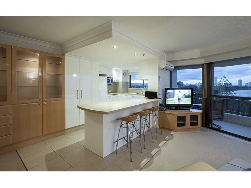 73/45 ‘Gemini Court’ Hayle Street, Burleigh Heads QLD 4220