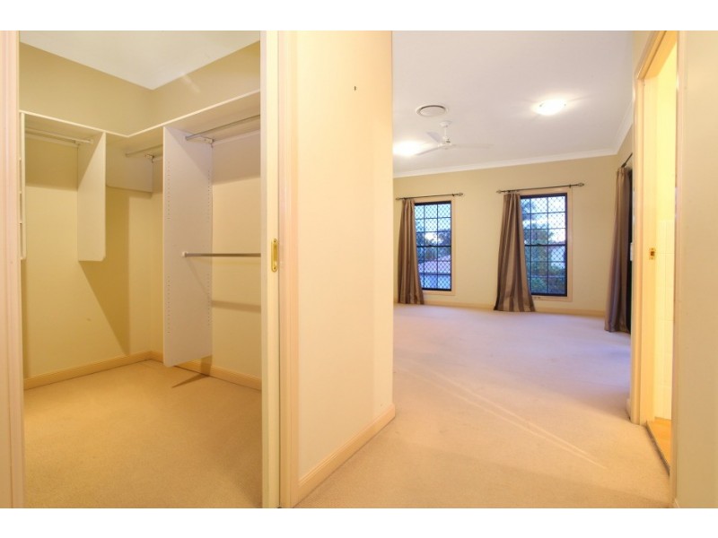 1/51 Sunset Boulevard, Surfers Paradise QLD 4217
