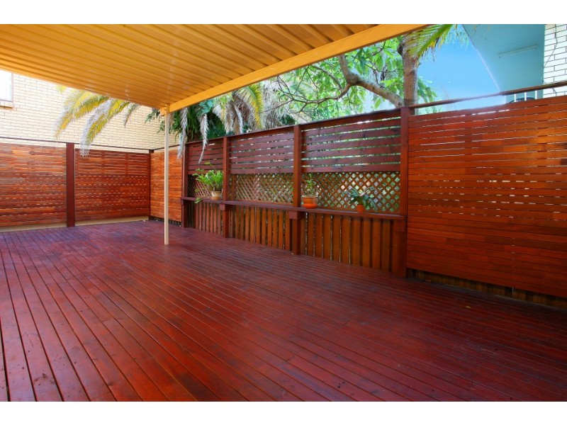 1/51 Sunset Boulevard, Surfers Paradise QLD 4217