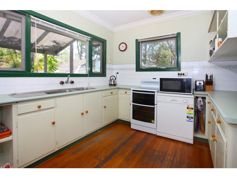 8 Radford Street, Southport QLD 4215