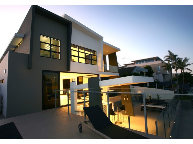 91 Gibraltar Drive, Isle Of Capri QLD 4217