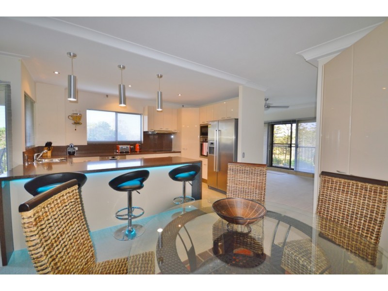 7/2 Admirality Drive, Surfers Paradise QLD 4217