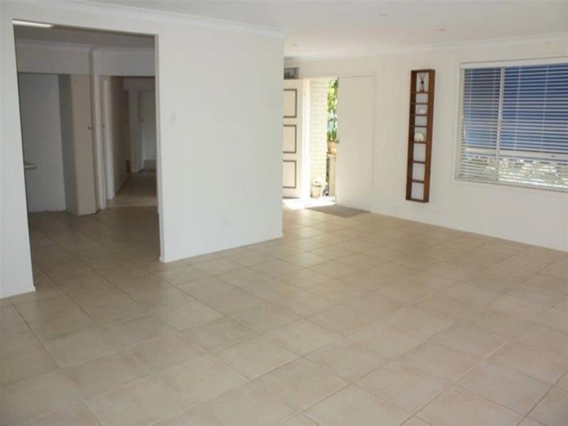 11 The Lido, Isle Of Capri QLD 4217