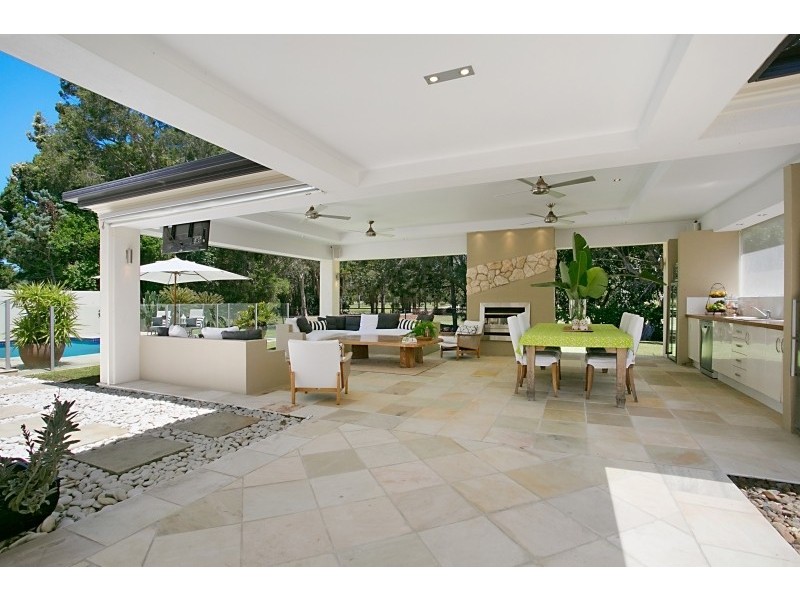 82/40 Cotlew Street East, Southport QLD 4215