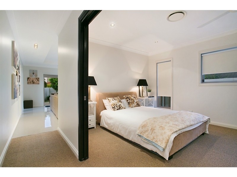 82/40 Cotlew Street East, Southport QLD 4215
