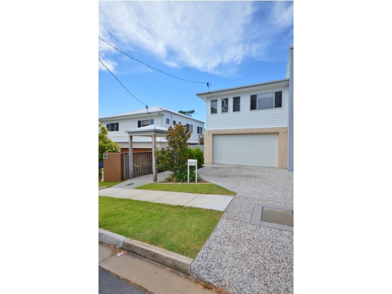 1/19 Charlton Street, Southport QLD 4215