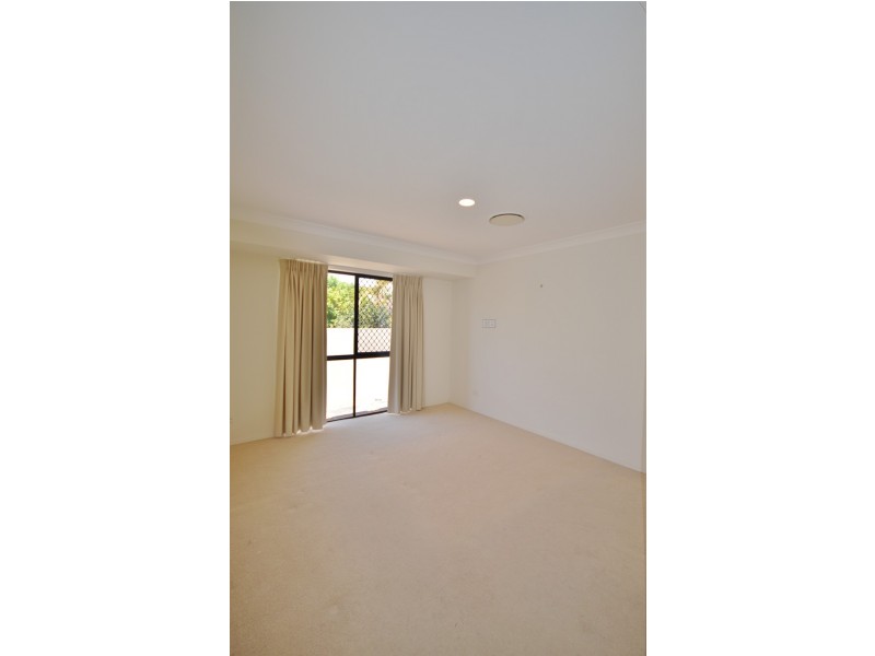 54/40 Cotlew Street, Surfers Paradise QLD 4217