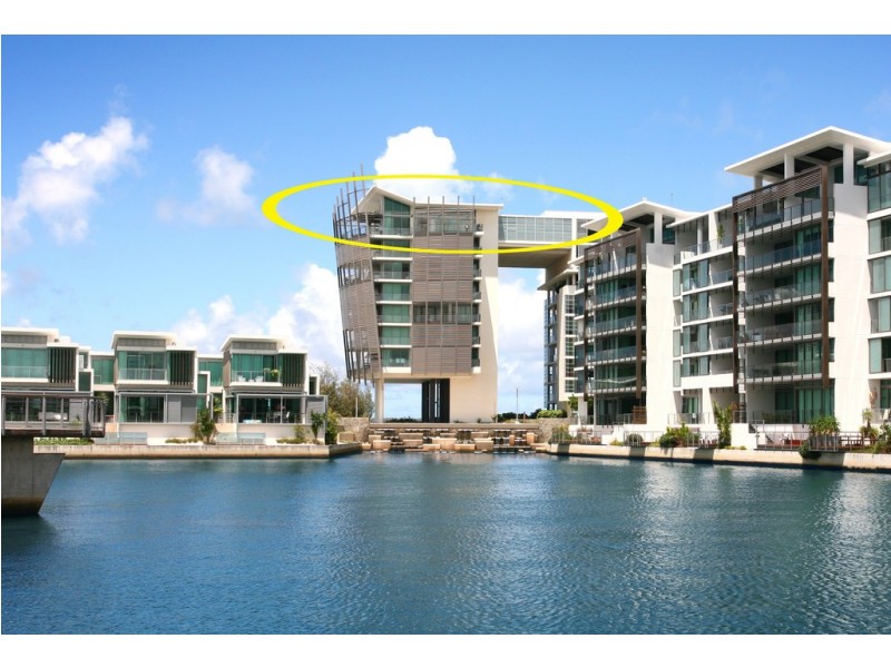 26901/2 Ephraim Island, Paradise Point QLD 4216