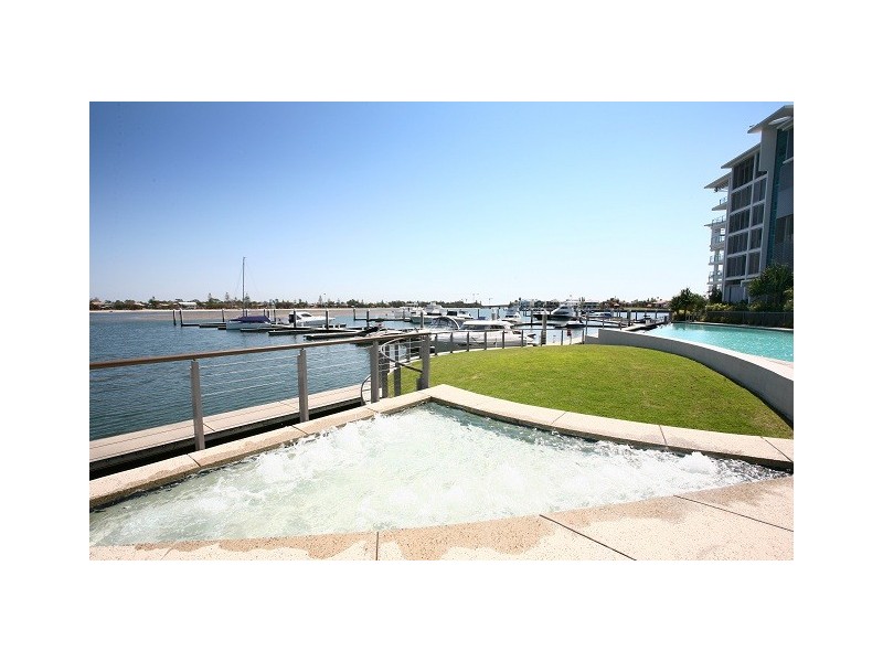 7603/2 Ephraim Island, Paradise Point QLD 4216