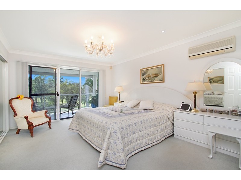 55 Chichester Drive, Arundel QLD 4214