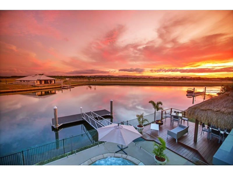 30 Sundown Place, Jacobs Well QLD 4208