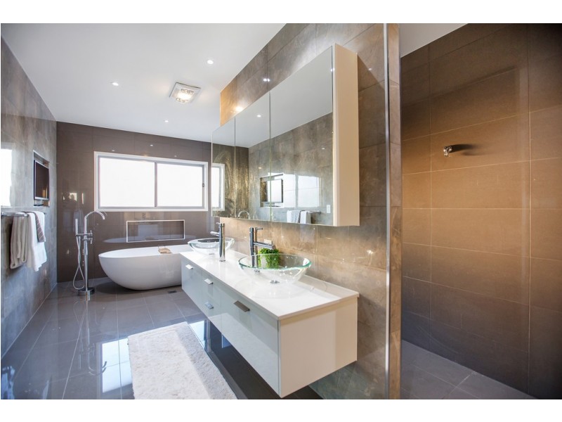 30 Sundown Place, Jacobs Well QLD 4208