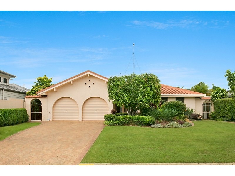 22 Intrepid Drive, Mermaid Waters QLD 4218