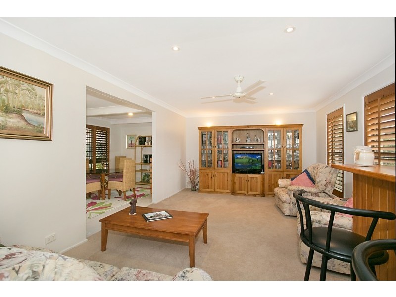 22 Intrepid Drive, Mermaid Waters QLD 4218