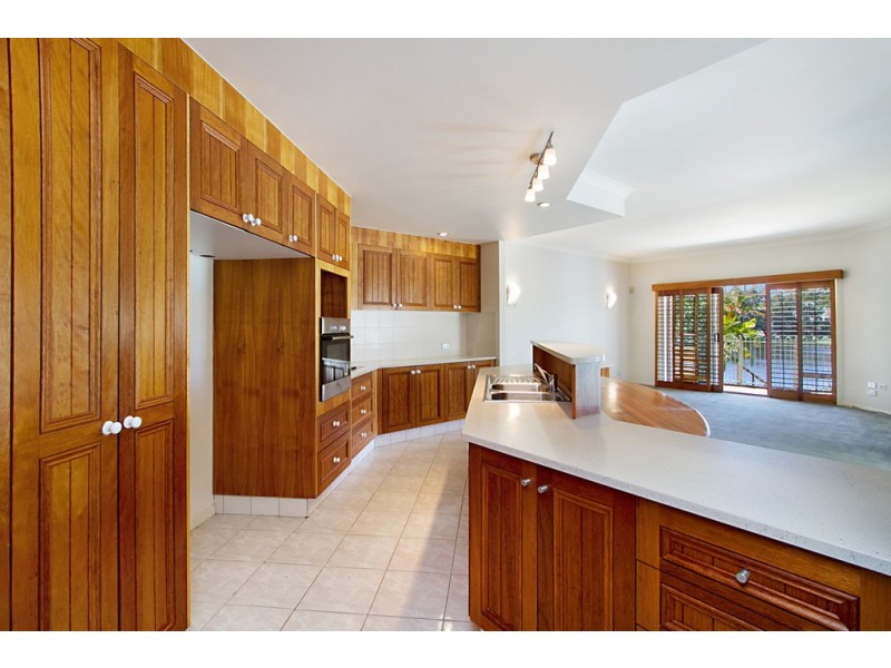 168 Port Jackson Boulevard, Clear Island Waters QLD 4226
