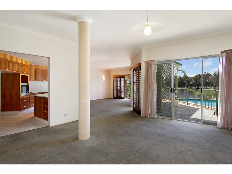 168 Port Jackson Boulevard, Clear Island Waters QLD 4226