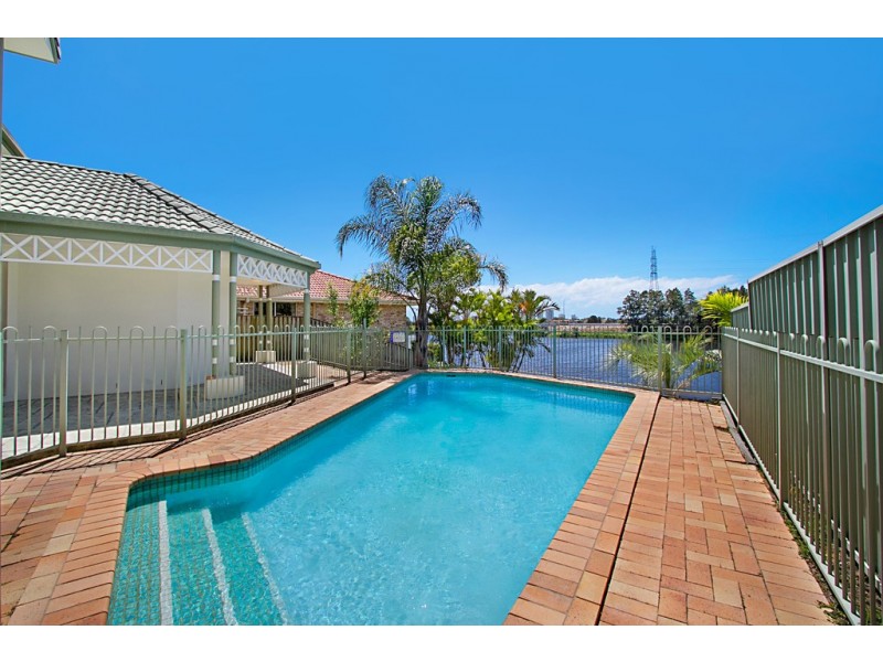 168 Port Jackson Boulevard, Clear Island Waters QLD 4226