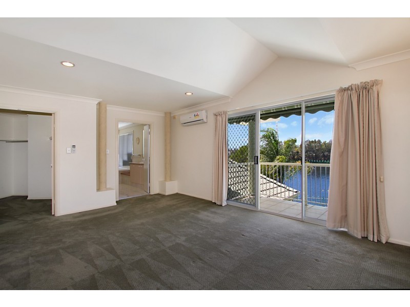 168 Port Jackson Boulevard, Clear Island Waters QLD 4226