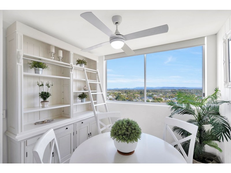 1101/182 ‘Crystal Bay’ Marine Parade, Labrador QLD 4215