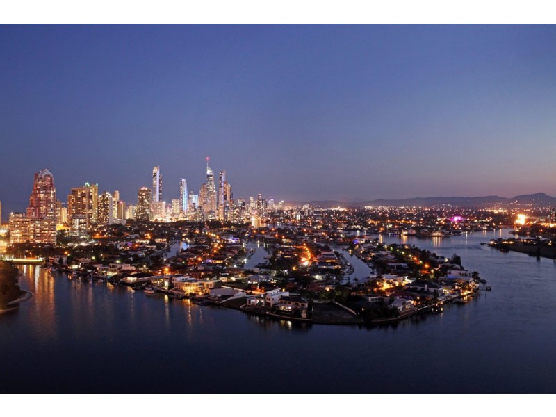 PENTHOUSE ‘RIVAGE ROYALE’ 75 Brighton Parade, Southport QLD 4215
